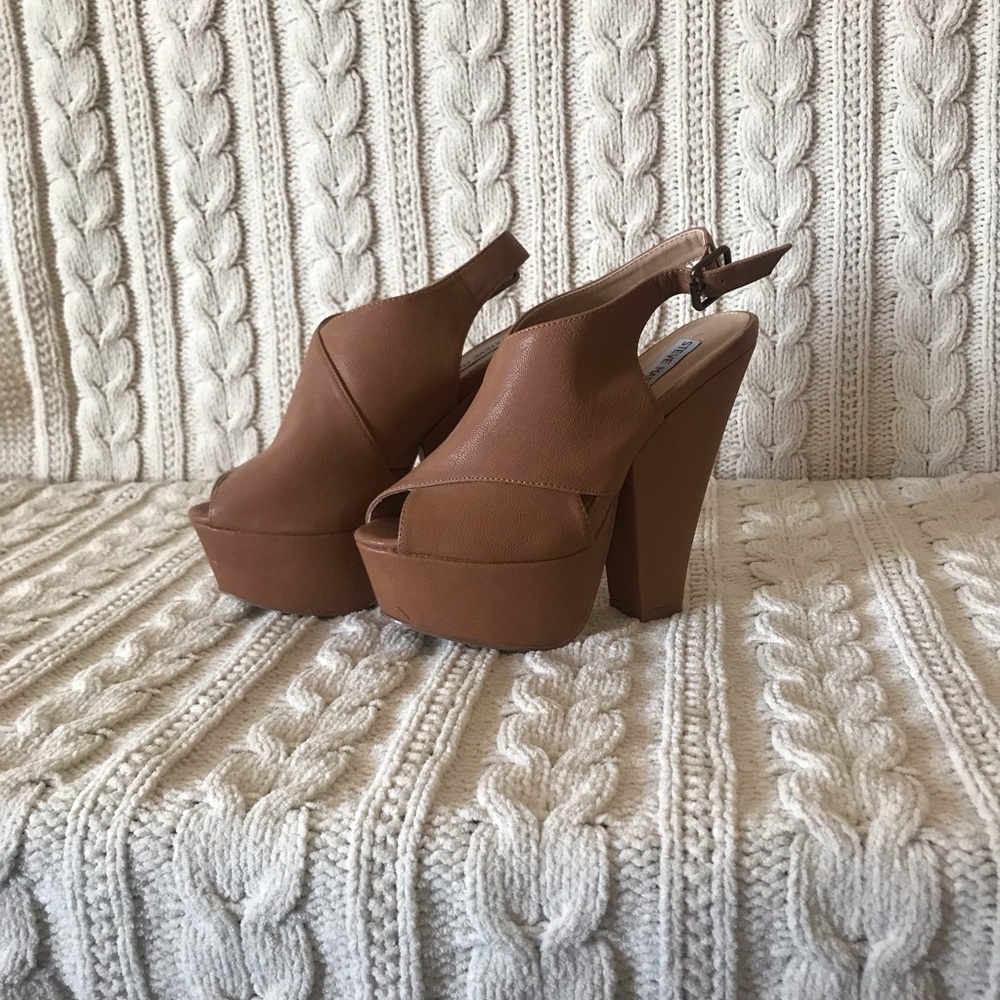 STEVE MADDEN HEELS